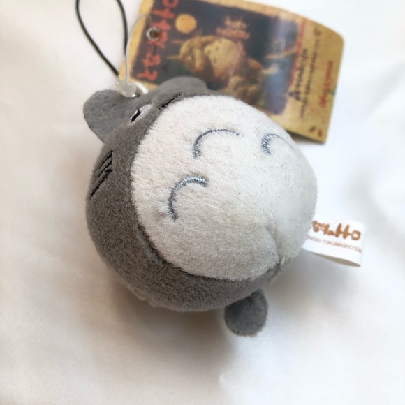 Mini Plush My Neighbor Totoro Keychain - Picture 3 of 5